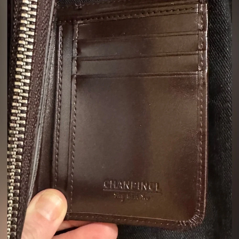 Brown Leather Men’s Wallet